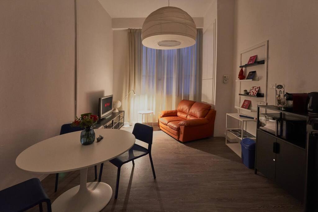 Pop_Art/B&B Corso Italia อาเรซโซ ภายนอก รูปภาพ